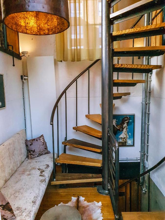 Goudse Watertoren, 'T Kleinste Woontorentje Van Nederland Гауда Екстер'єр фото